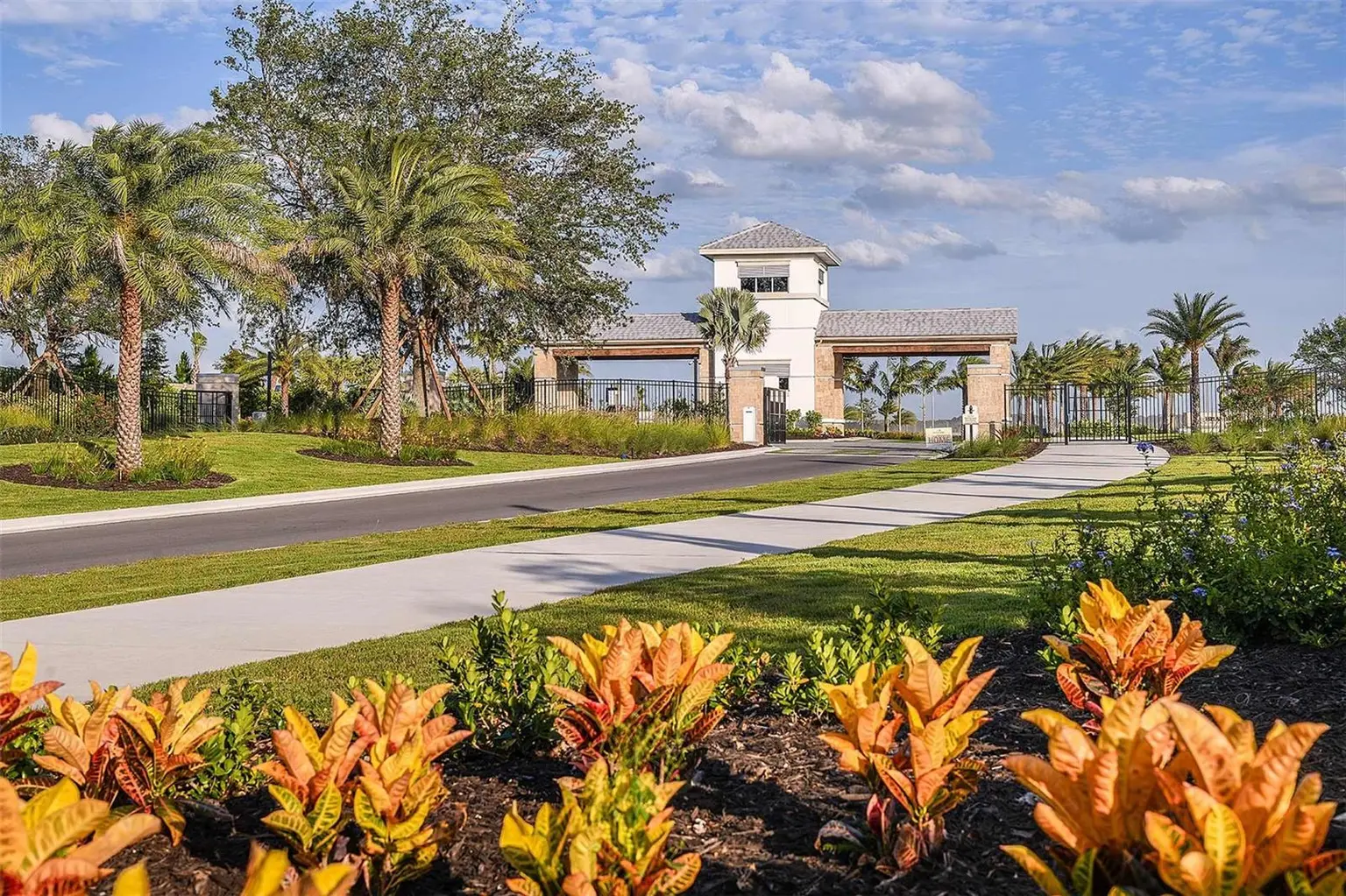 3213 TORTA COURT, BRADENTON, FL, photo 23 of 83