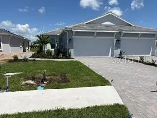 Azario Esplanade home, photo 6 of 8