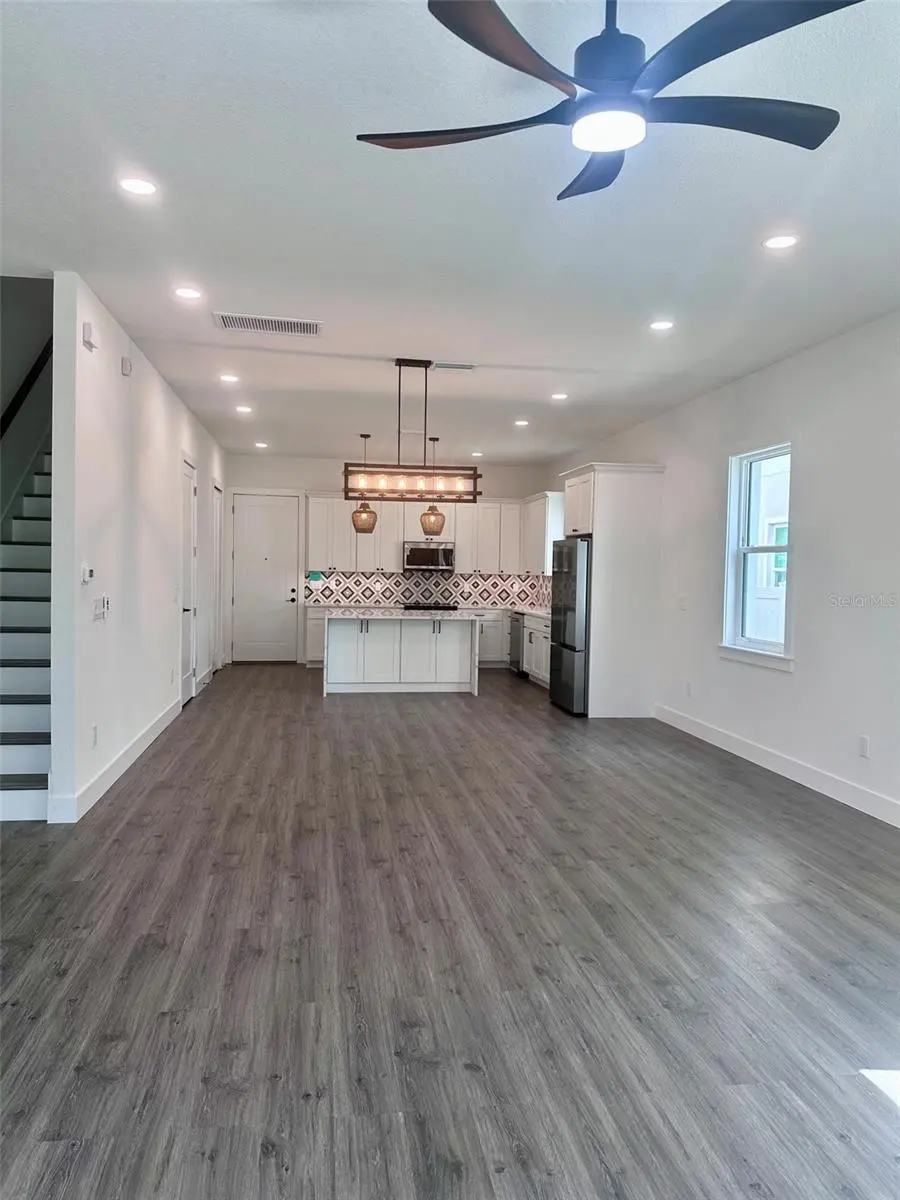1525 29TH AVENUE N, ST PETERSBURG, FL, photo 8 of 24