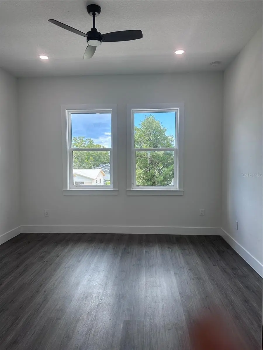 1525 29TH AVENUE N, ST PETERSBURG, FL, photo 21 of 24