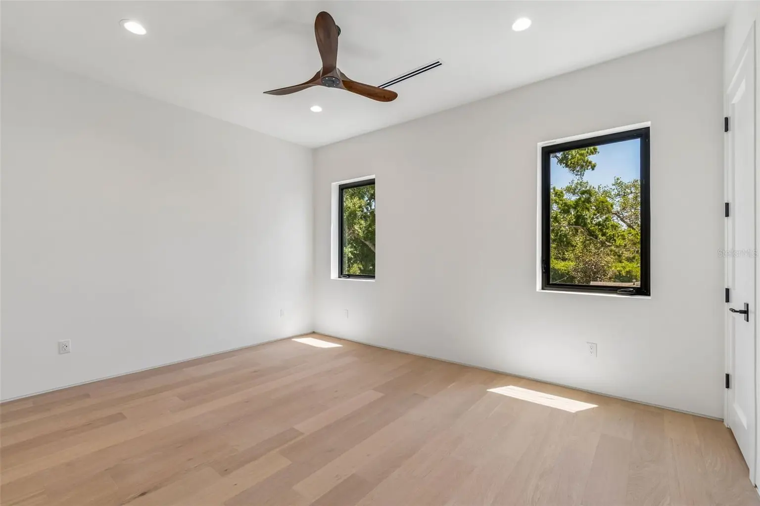 206 S TREASURE DRIVE, TAMPA, FL, photo 46 of 74