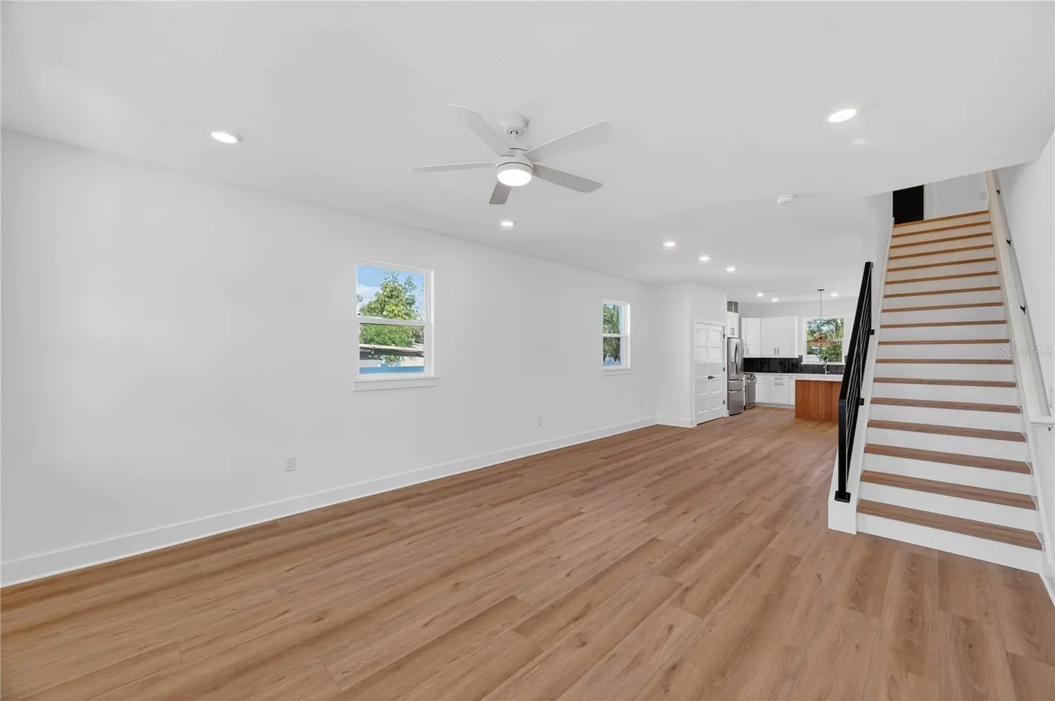 4181 56TH AVENUE N, ST PETERSBURG, FL, photo 8 of 72