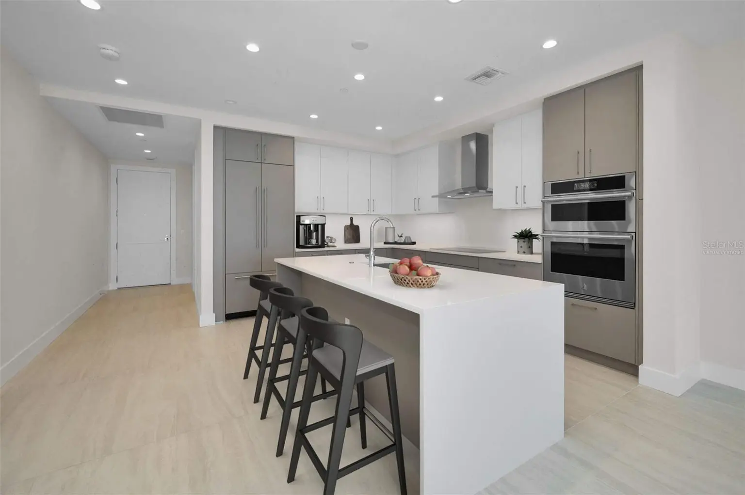 275 1ST AVENUE S #3503, ST PETERSBURG, FL, photo 9 of 56