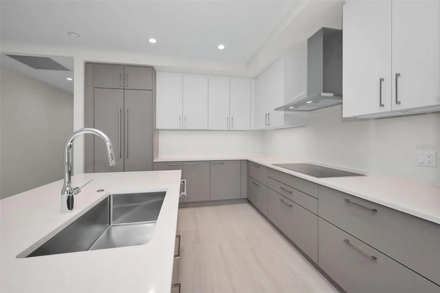 275 1ST AVENUE S #3503, ST PETERSBURG, FL, photo 10 of 56