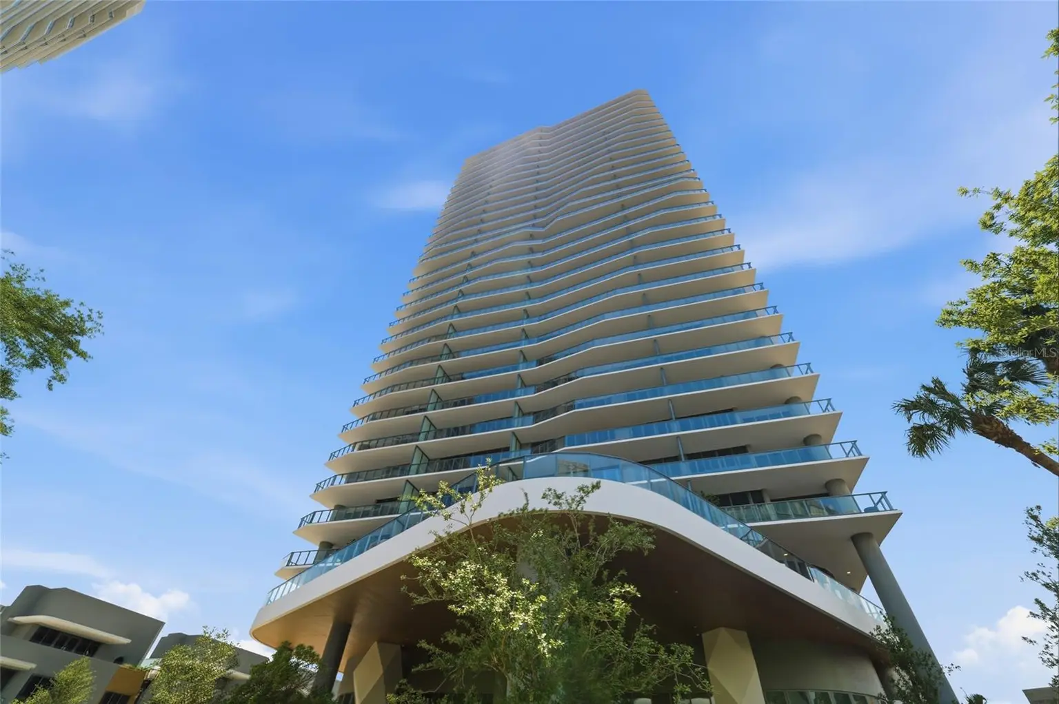 3015 S YSABELLA AVENUE #2102, TAMPA, FL