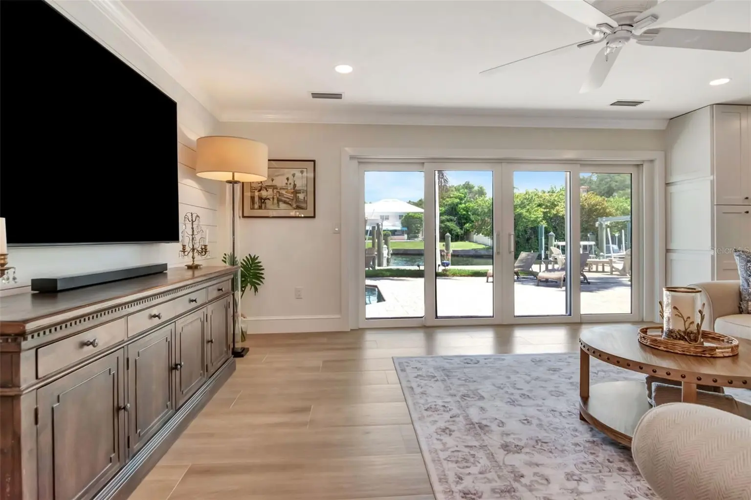 4927 W MELROSE AVENUE N, TAMPA, FL, photo 3 of 70
