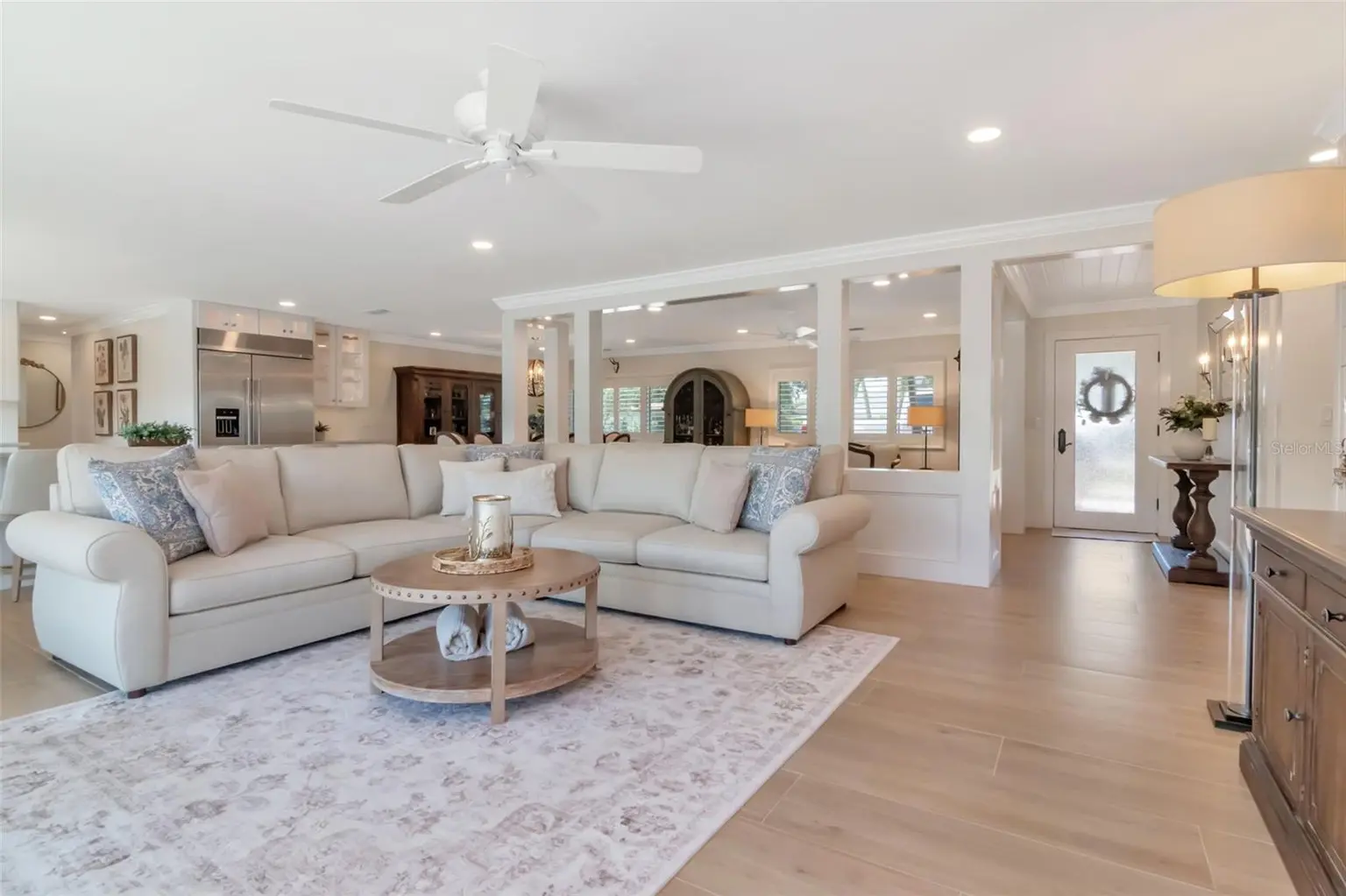 4927 W MELROSE AVENUE N, TAMPA, FL, photo 6 of 70