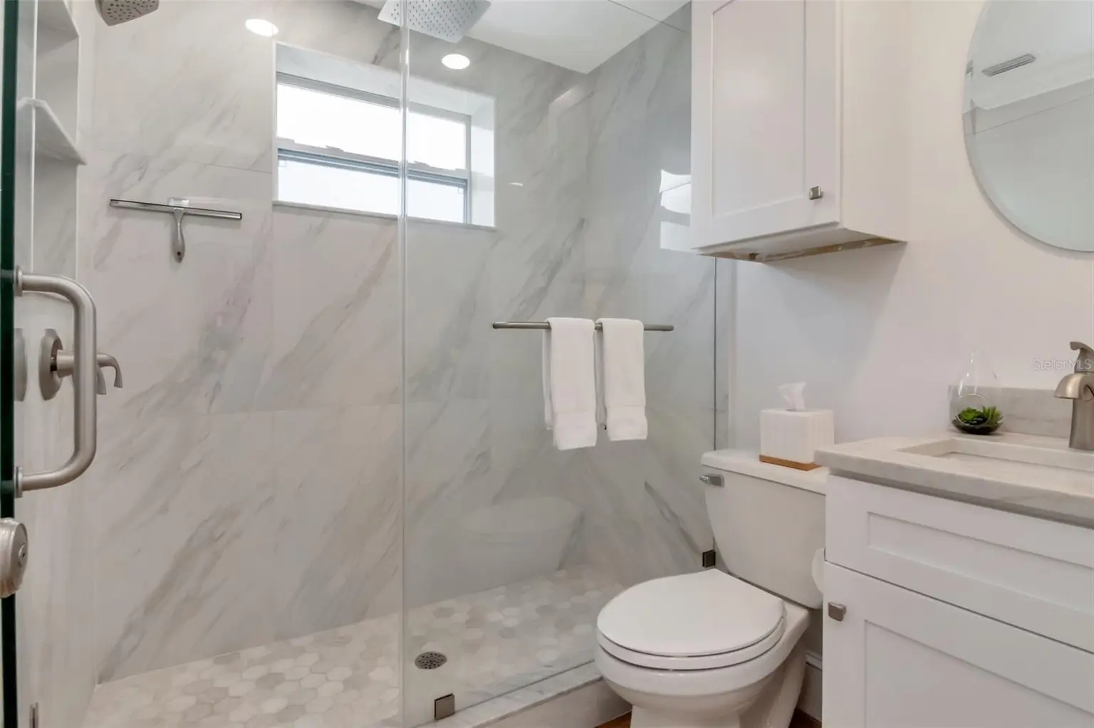 4927 W MELROSE AVENUE N, TAMPA, FL, photo 19 of 70