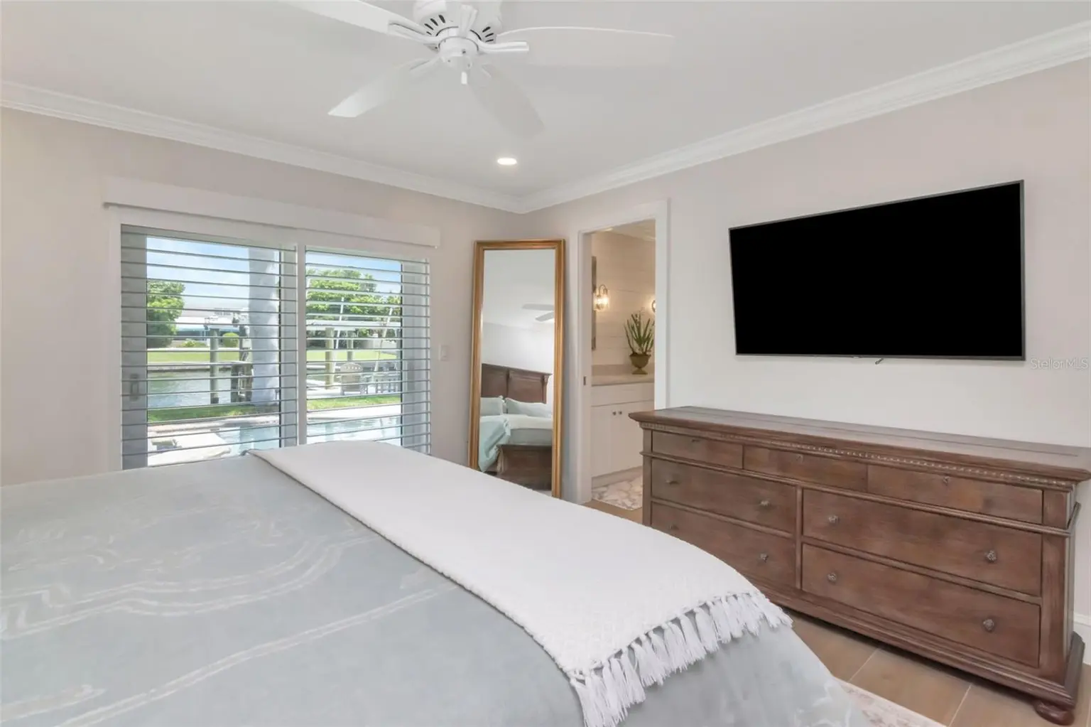 4927 W MELROSE AVENUE N, TAMPA, FL, photo 21 of 70