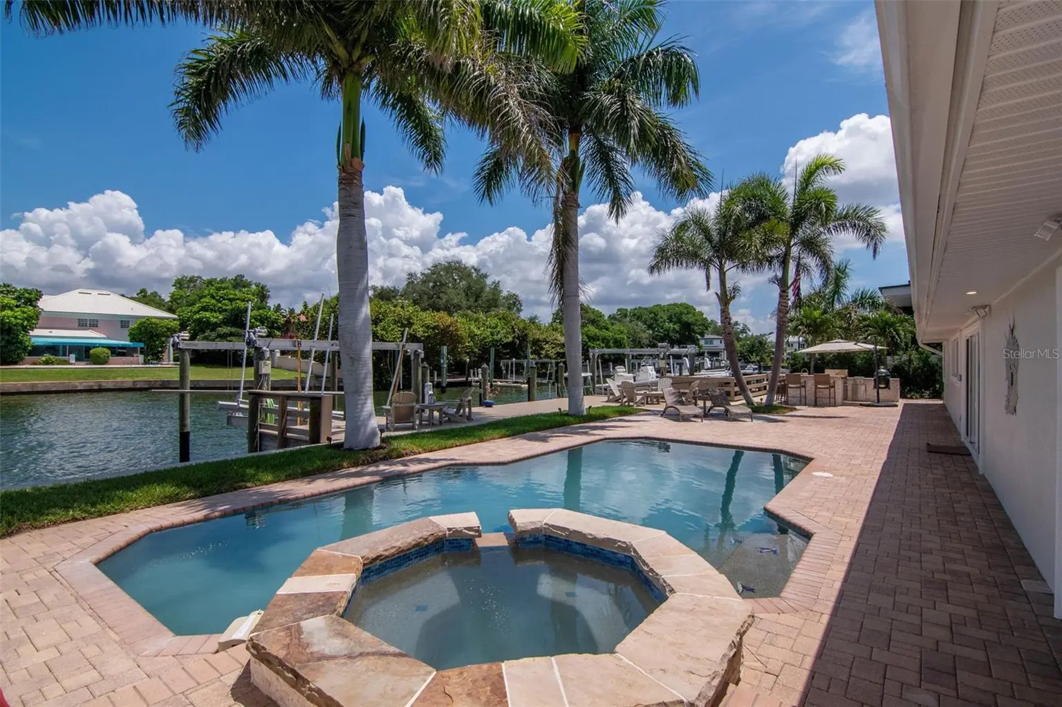 4927 W MELROSE AVENUE N, TAMPA, FL, photo 37 of 70