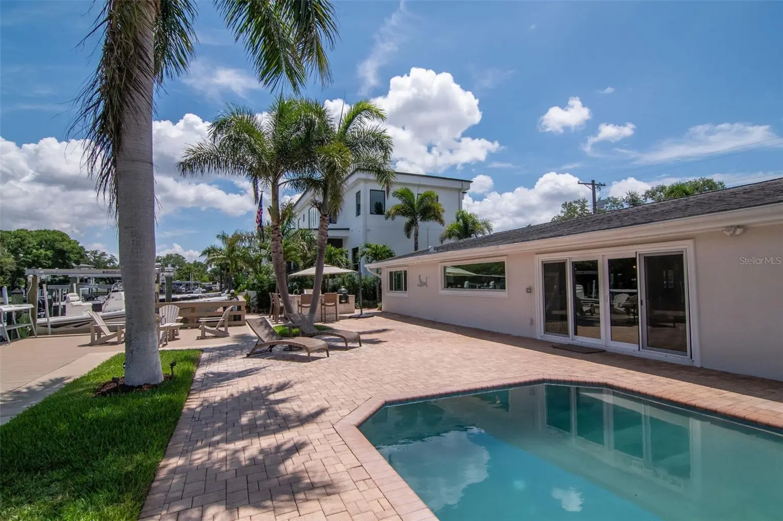 4927 W MELROSE AVENUE N, TAMPA, FL, photo 38 of 70