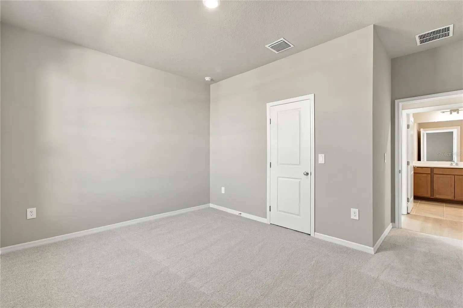 437 SPRING HARVEST DRIVE, PLANT CITY, FL, photo 19 of 29