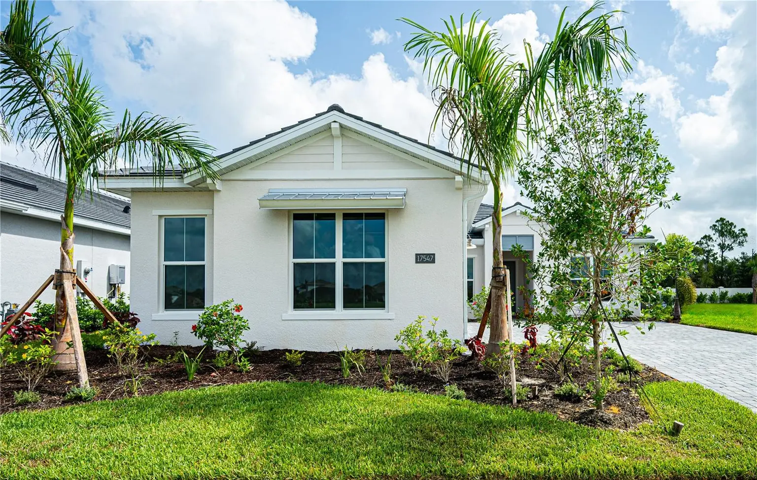 Isles at Lakewood Ranch home, photo 4 of 8