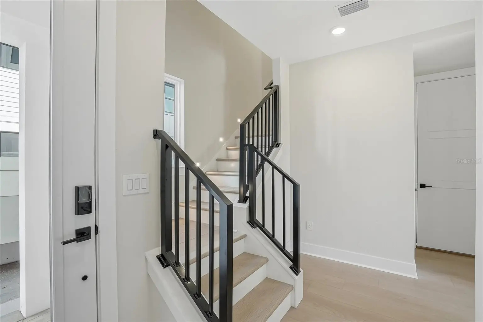3005 1ST AVENUE N, ST PETERSBURG, FL, photo 11 of 50
