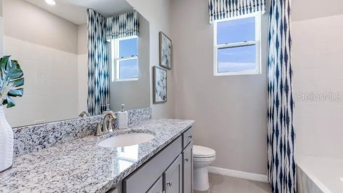 18354 TAVERNSIDE TRAIL, LAKEWOOD RANCH, FL, photo 20 of 49