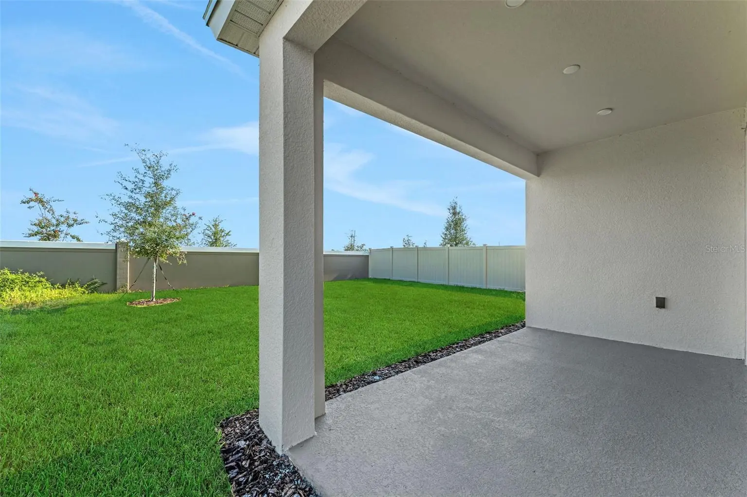 8132 SUNNY POINT TRAIL, PARRISH, FL, photo 9 of 50
