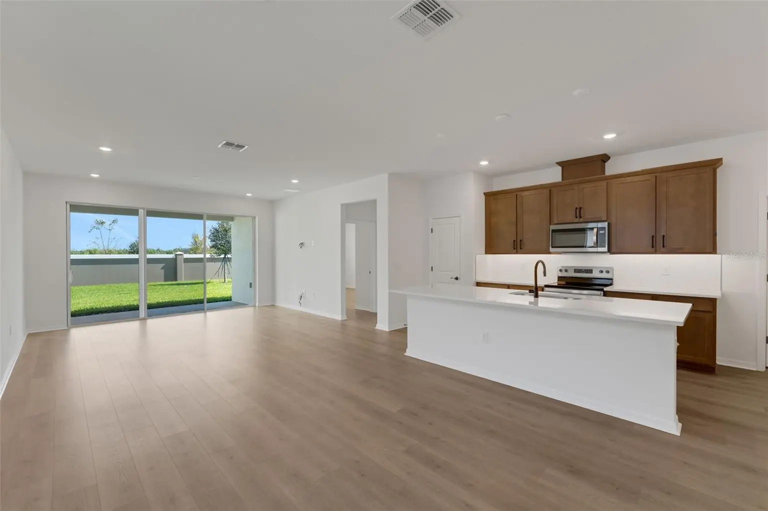 8120 SUNNY POINT TRAIL, PARRISH, FL, photo 14 of 33