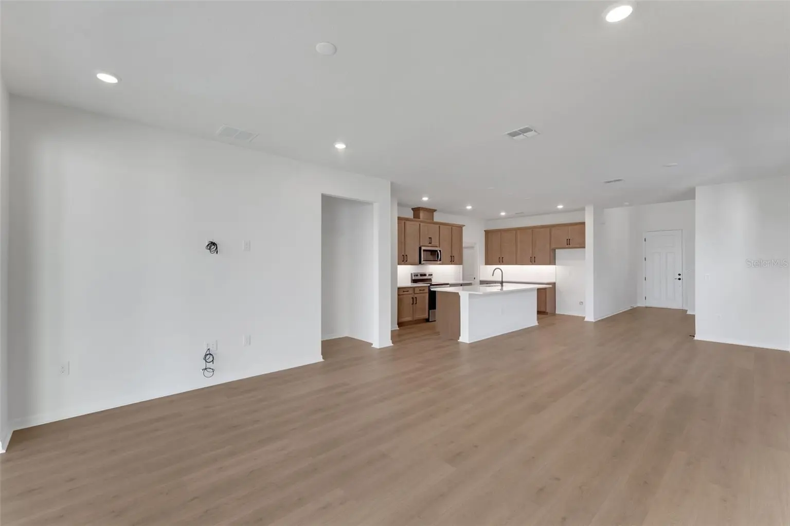 8120 SUNNY POINT TRAIL, PARRISH, FL, photo 18 of 33
