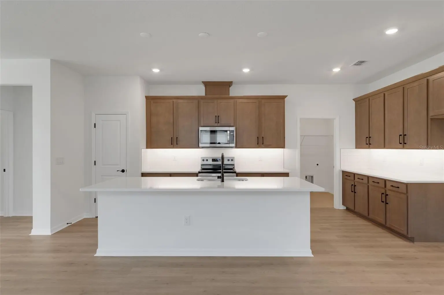 8120 SUNNY POINT TRAIL, PARRISH, FL, photo 22 of 33
