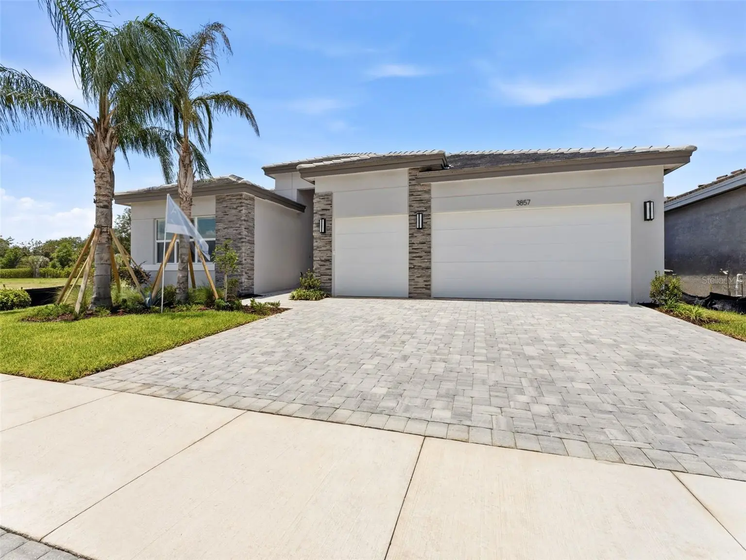 3857 CABERNET TERRACE, WESLEY CHAPEL, FL, photo 2 of 28