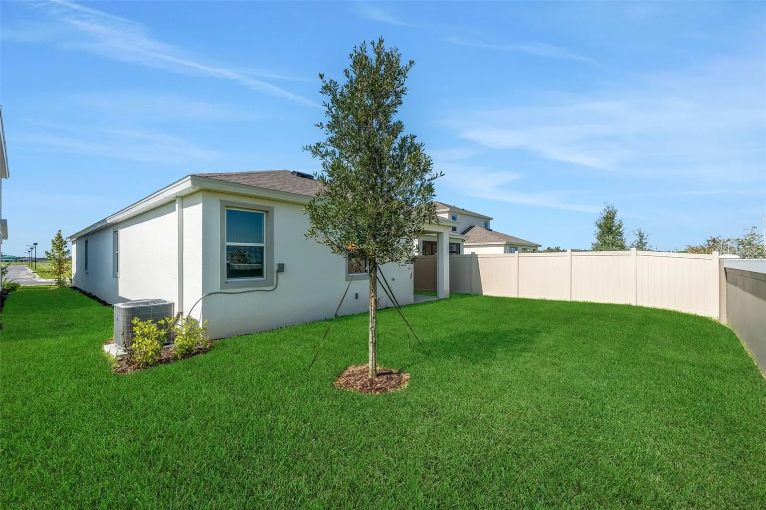 8124 SUNNY POINT TRAIL, PARRISH, FL, photo 5 of 36