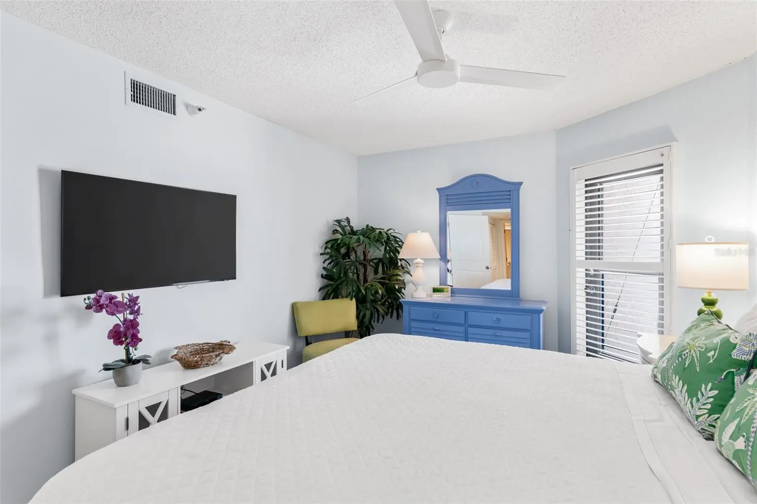 17334 GULF BOULEVARD #203, NORTH REDINGTON BEACH, FL, photo 17 of 44