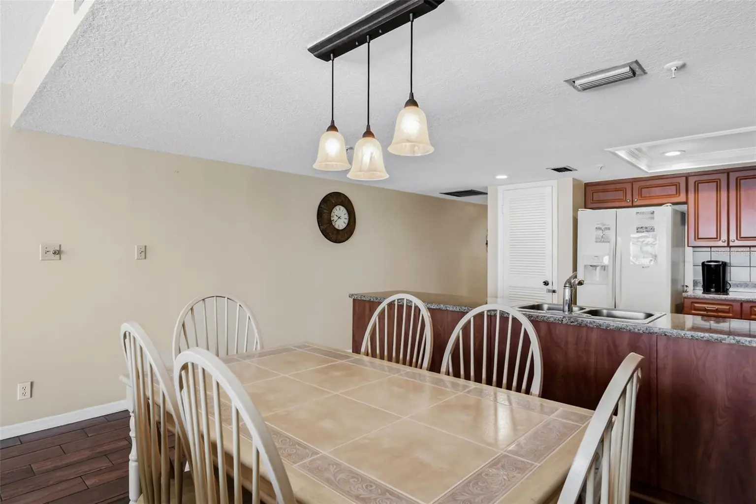 17200 GULF BOULEVARD #202, NORTH REDINGTON BEACH, FL, photo 13 of 41