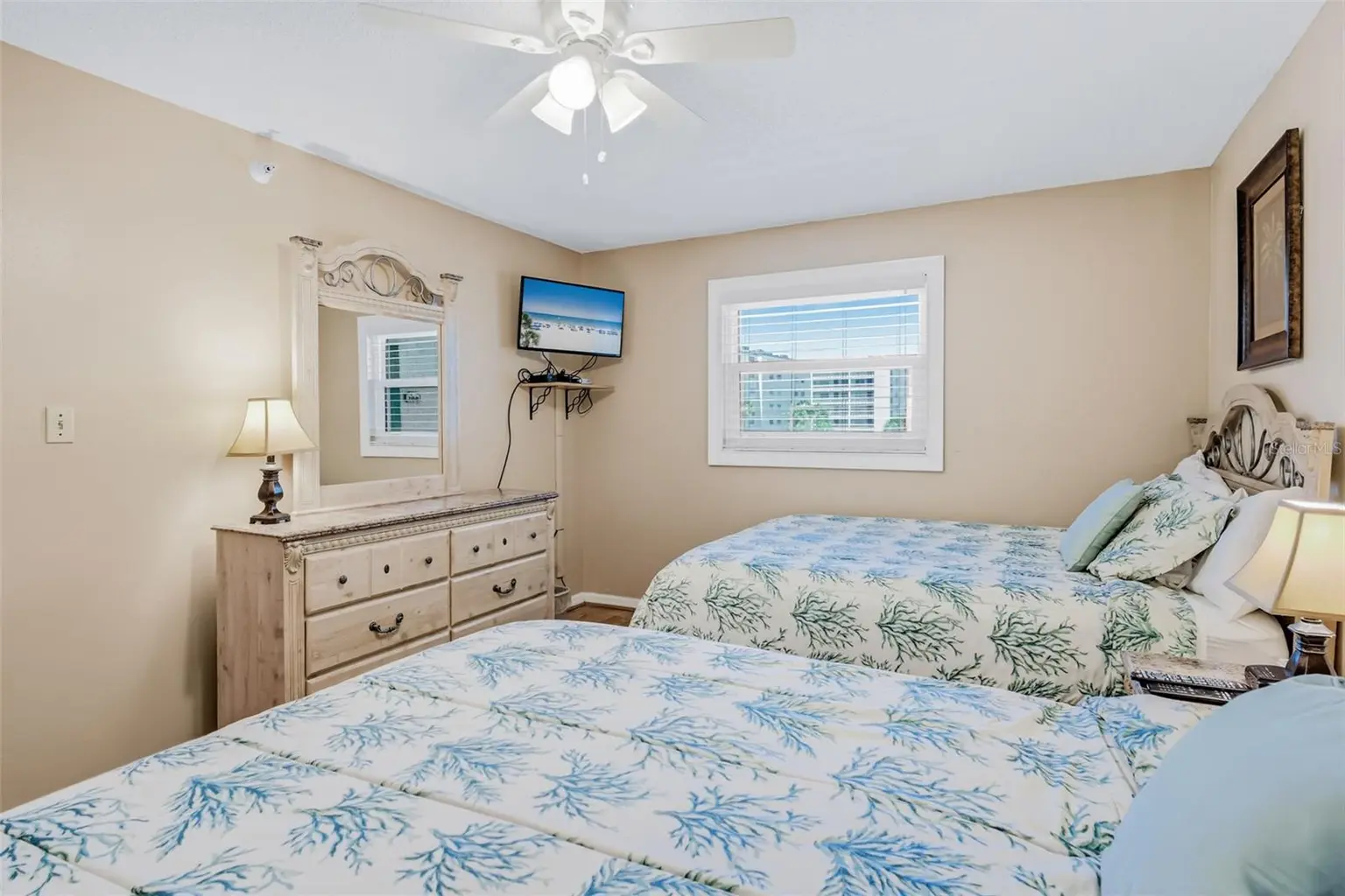 17200 GULF BOULEVARD #202, NORTH REDINGTON BEACH, FL, photo 20 of 41
