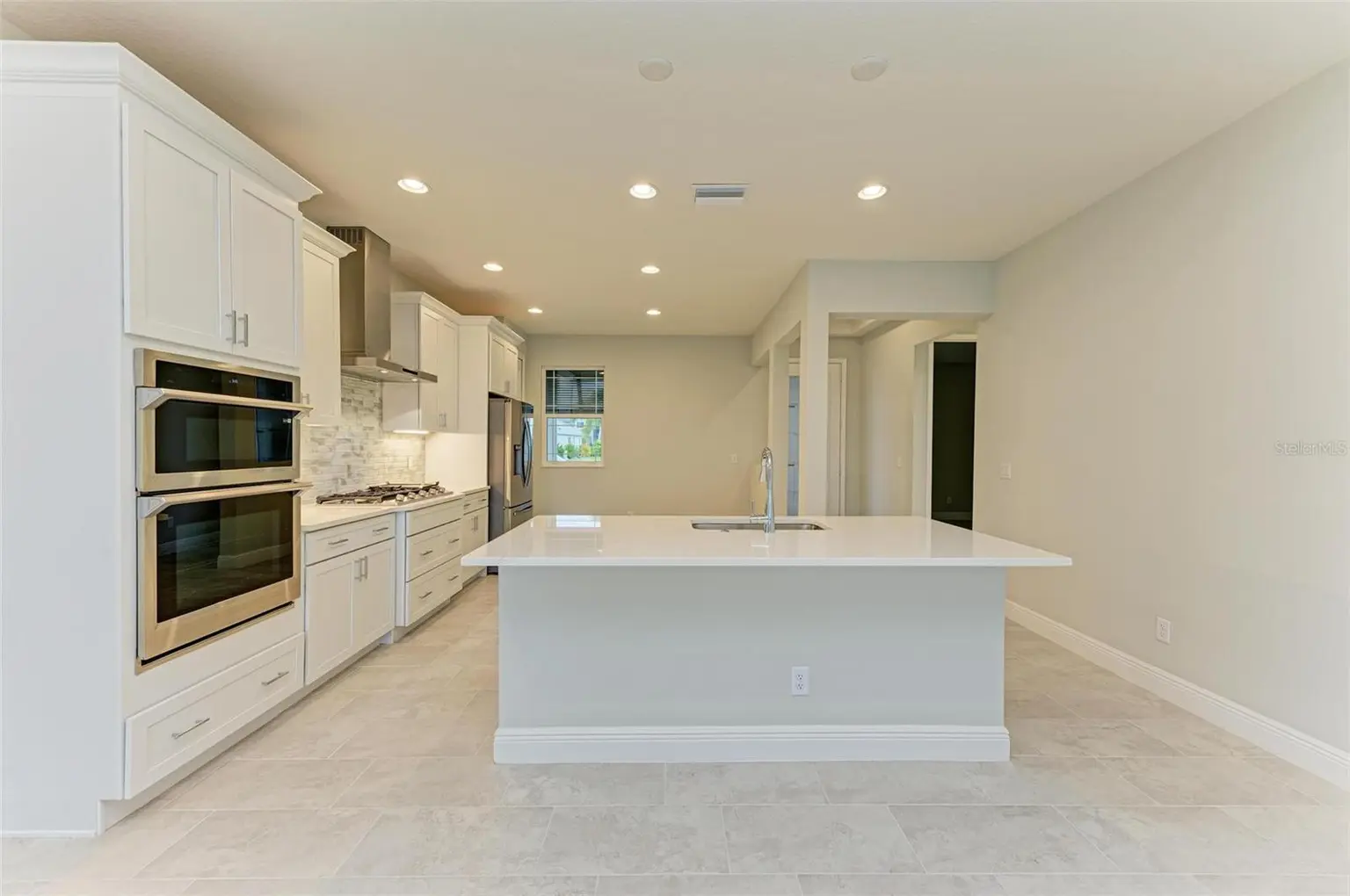 172 VAN GOGH COVE, BRADENTON, FL, photo 5 of 43