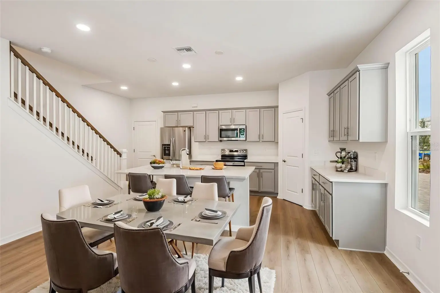 616 SILVER STREAM COURT, BRANDON, FL, photo 14 of 59