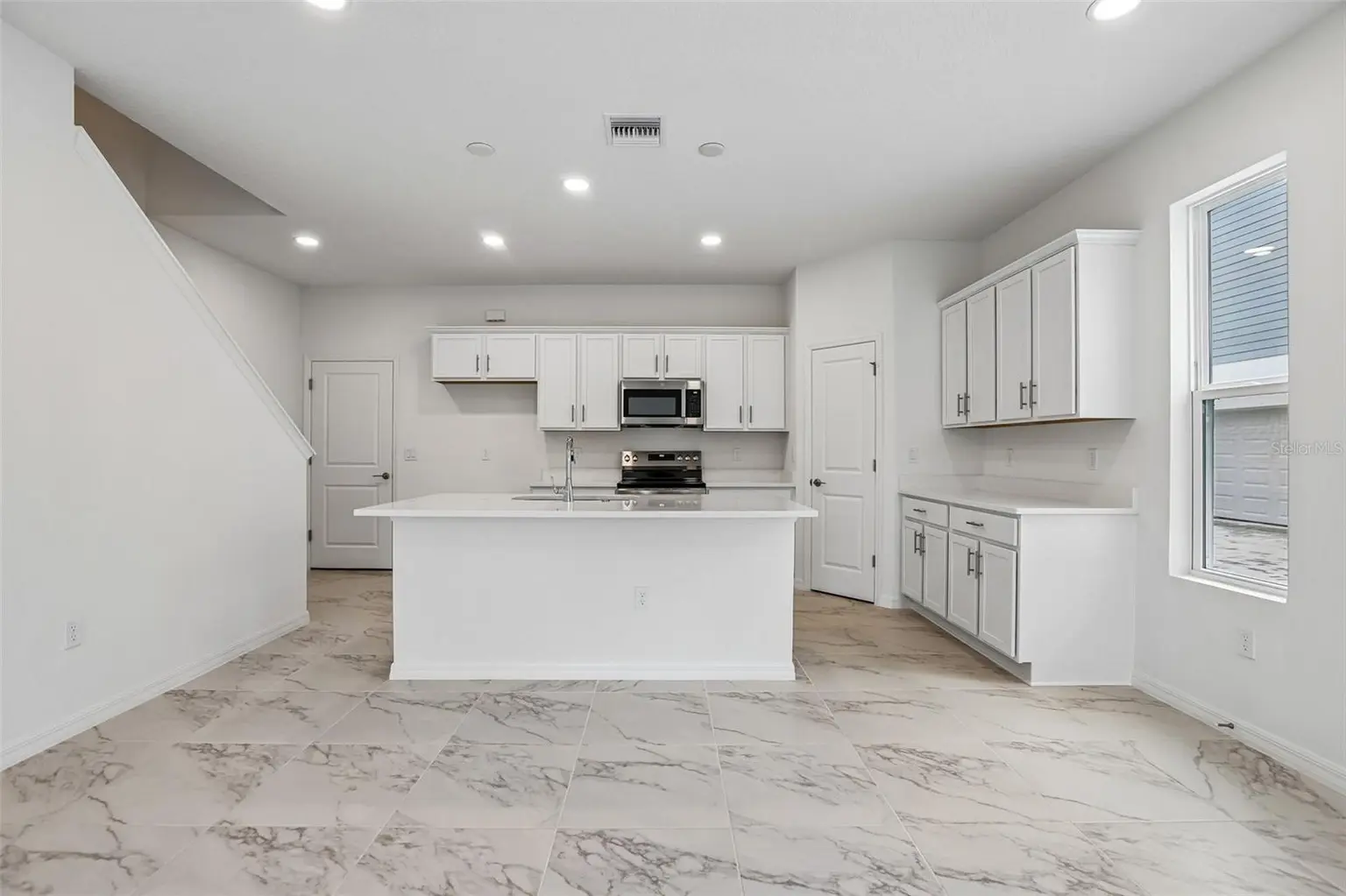 607 SILVER STREAM COURT, BRANDON, FL, photo 12 of 34