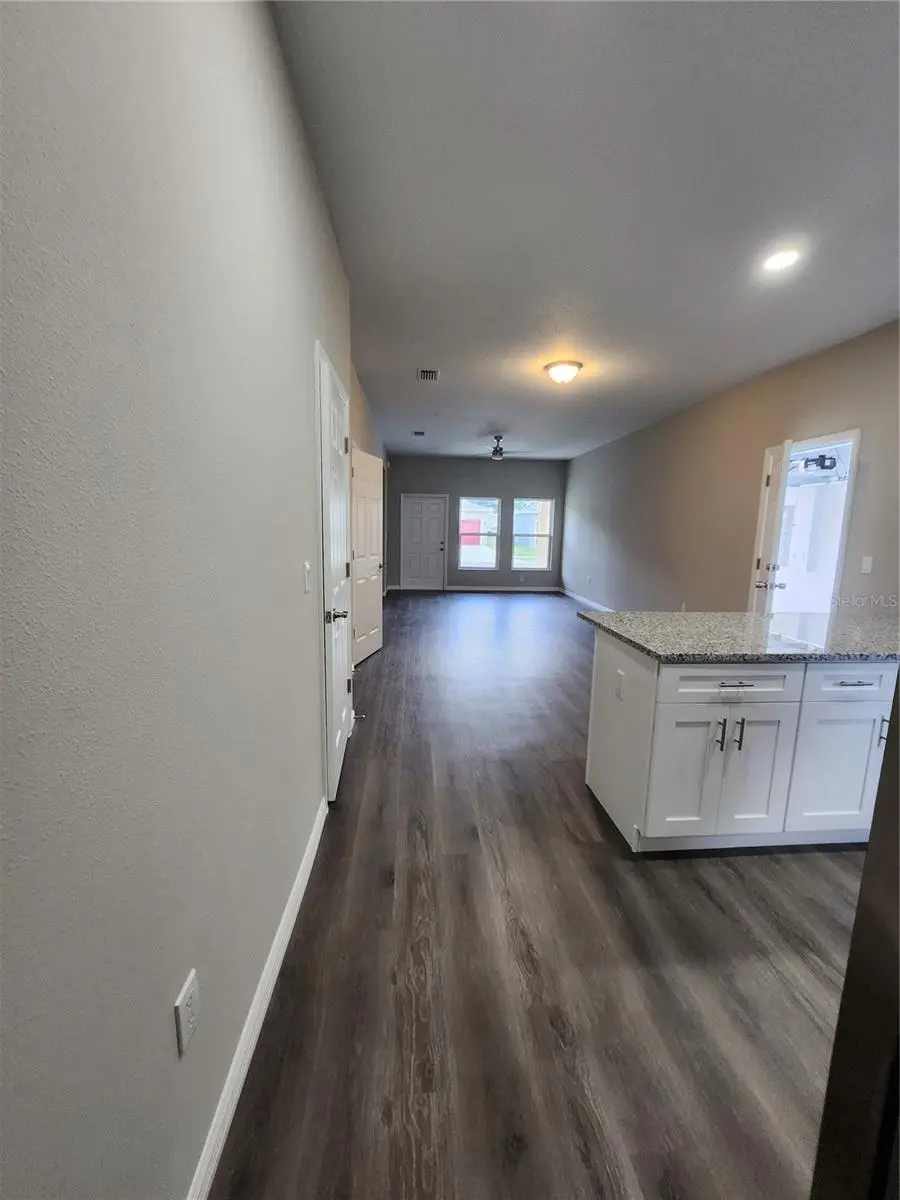 5024 FINDERS COURT, TAMPA, FL, photo 3 of 17