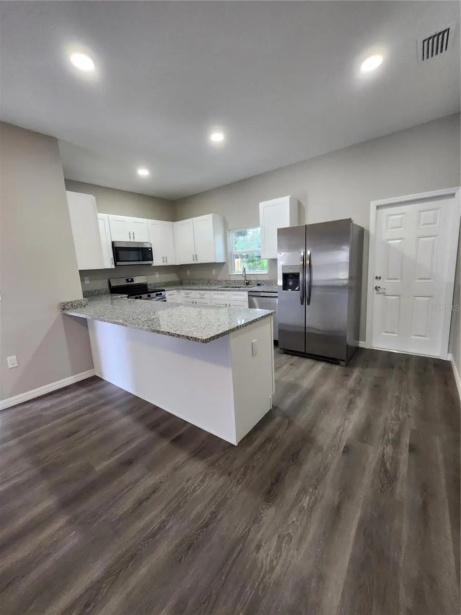 5024 FINDERS COURT, TAMPA, FL, photo 4 of 17