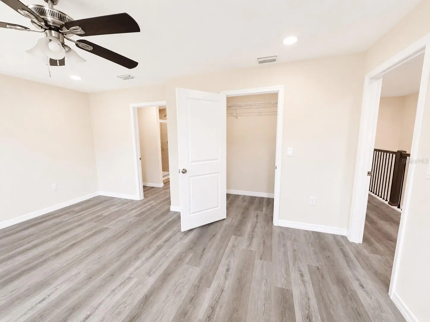 4347 CAMBIO GARDENS COURT, TAMPA, FL, photo 20 of 38