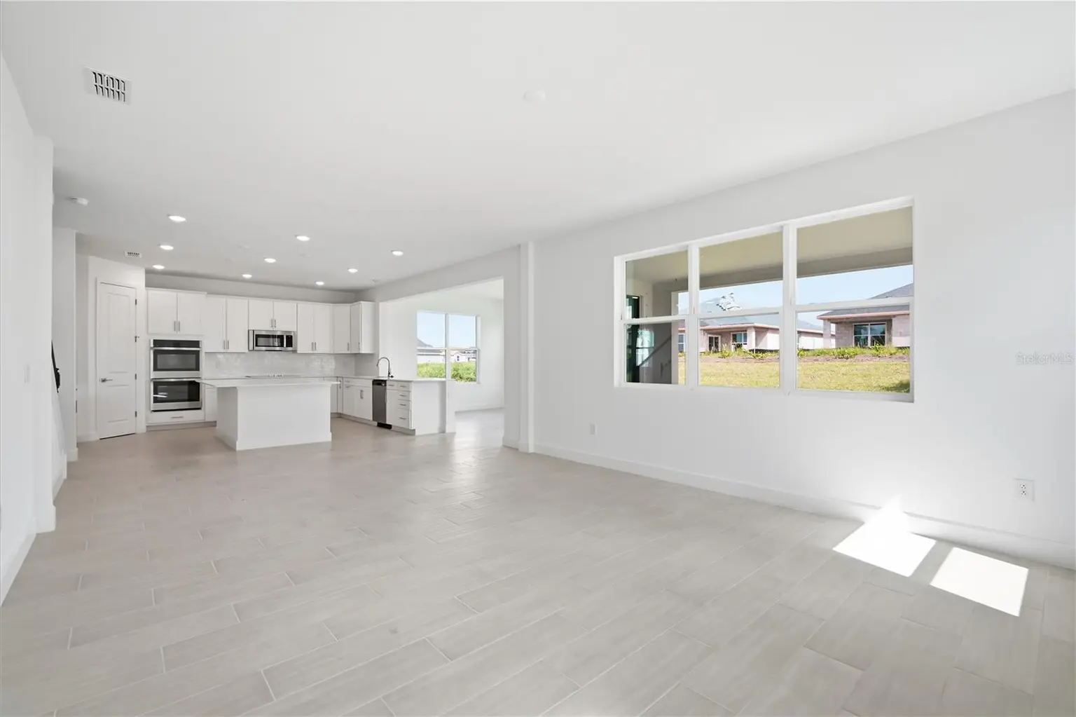 2012 HAMMOCK TRACE DRIVE, PARRISH, FL, photo 13 of 38