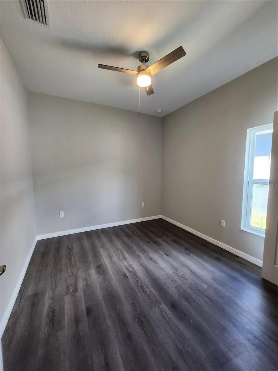 5016 FINDERS COURT, TAMPA, FL, photo 8 of 18