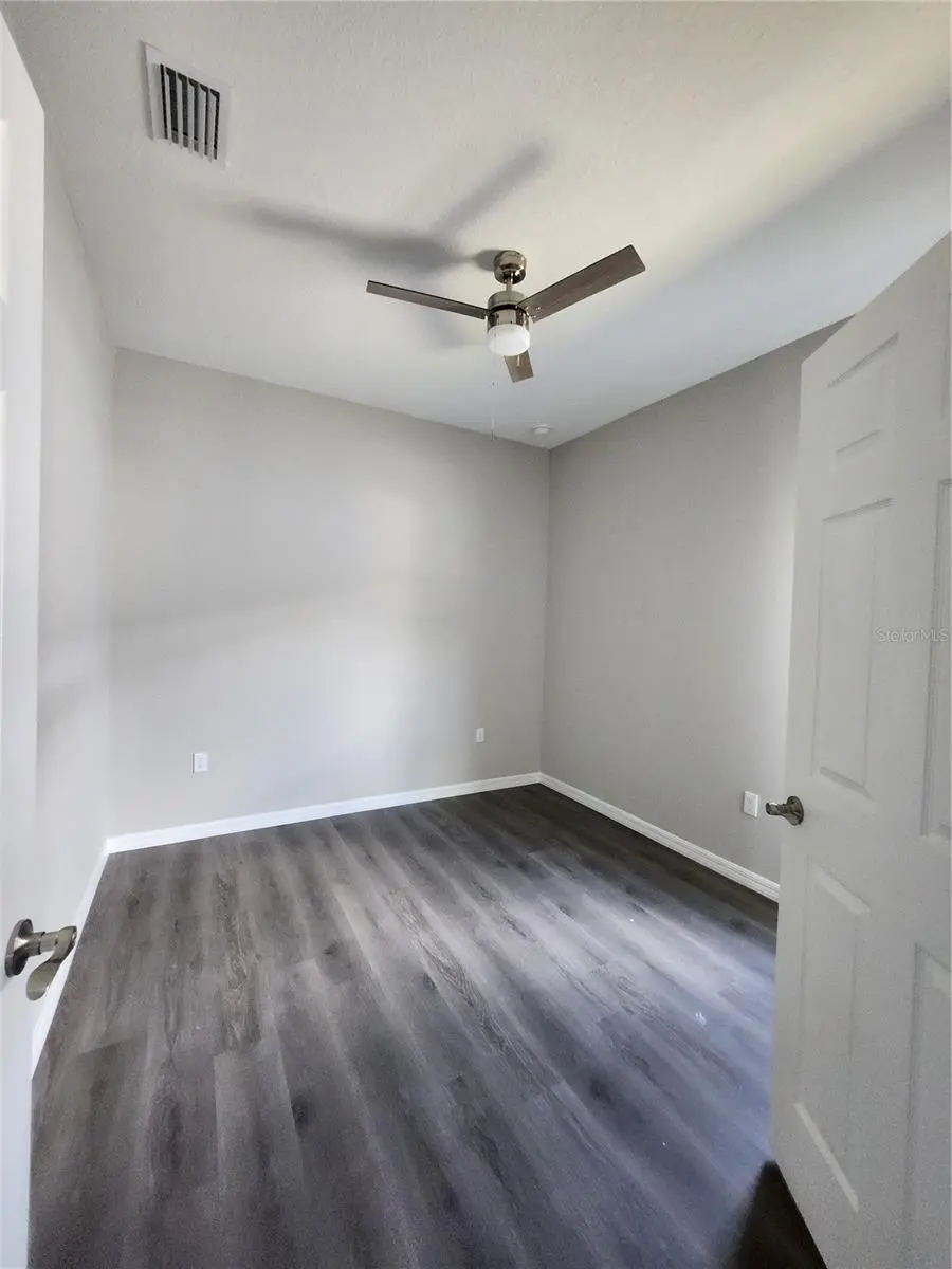 5016 FINDERS COURT, TAMPA, FL, photo 9 of 18
