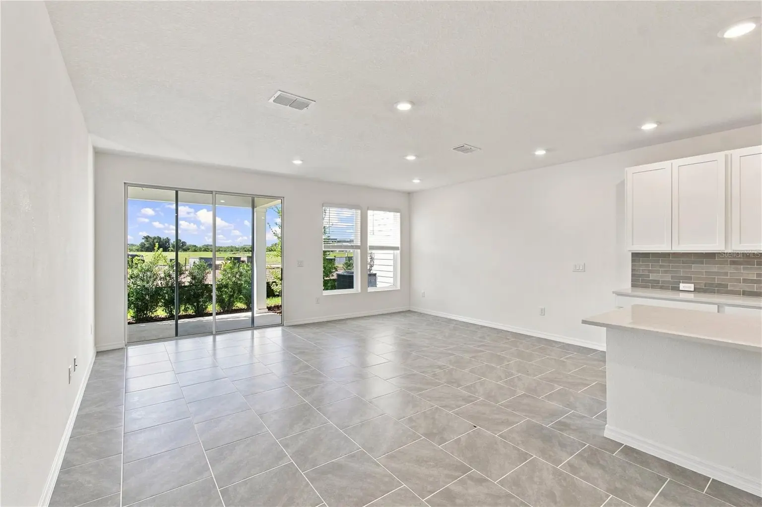 6355 JENSEN VIEW AVENUE, APOLLO BEACH, FL, photo 8 of 32