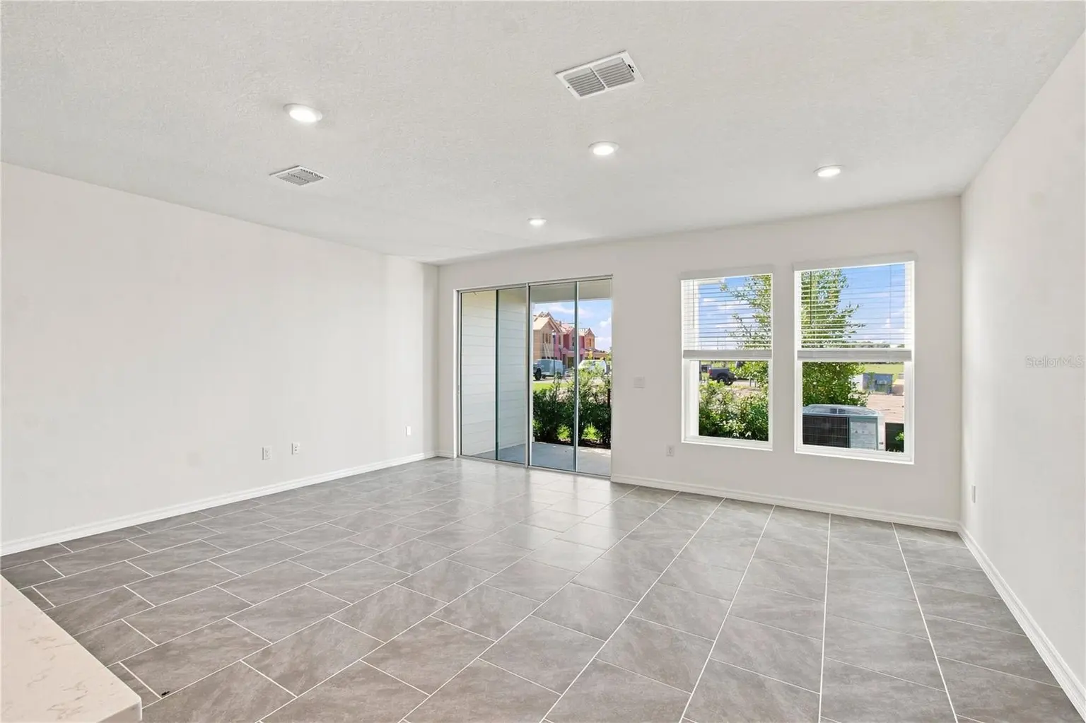 6355 JENSEN VIEW AVENUE, APOLLO BEACH, FL, photo 11 of 32