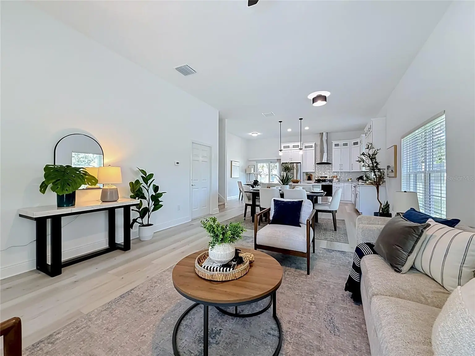 6481 28TH STREET N, ST PETERSBURG, FL, photo 5 of 74
