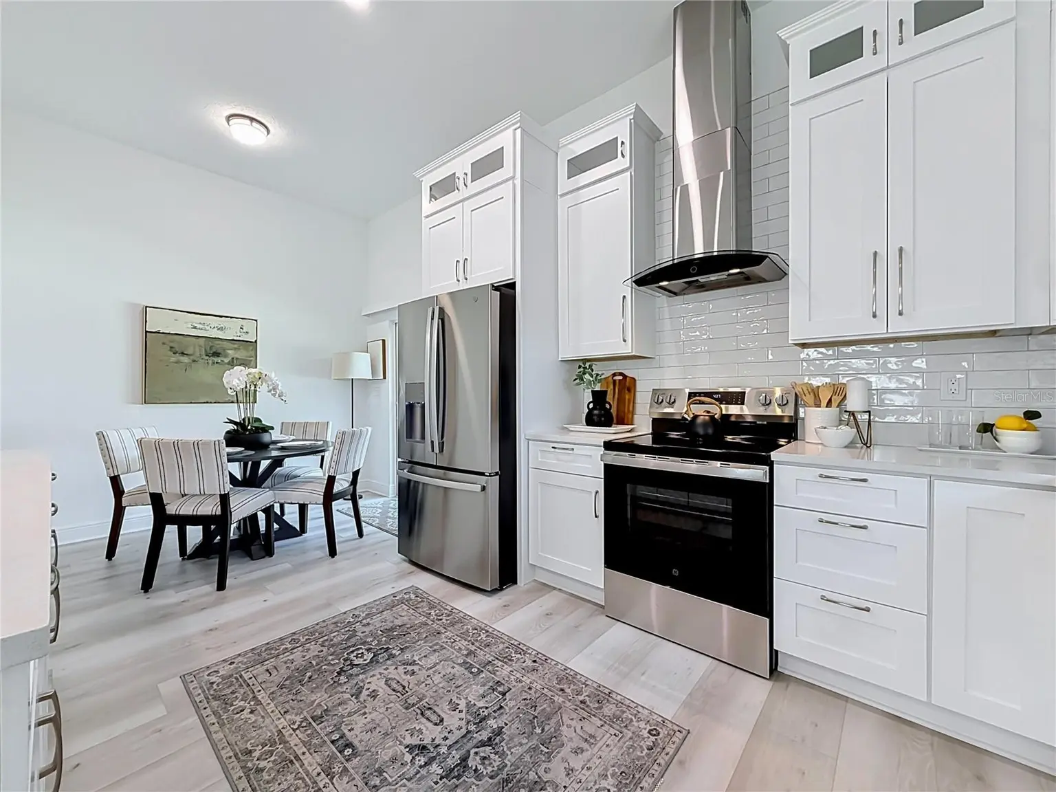 6481 28TH STREET N, ST PETERSBURG, FL, photo 14 of 74