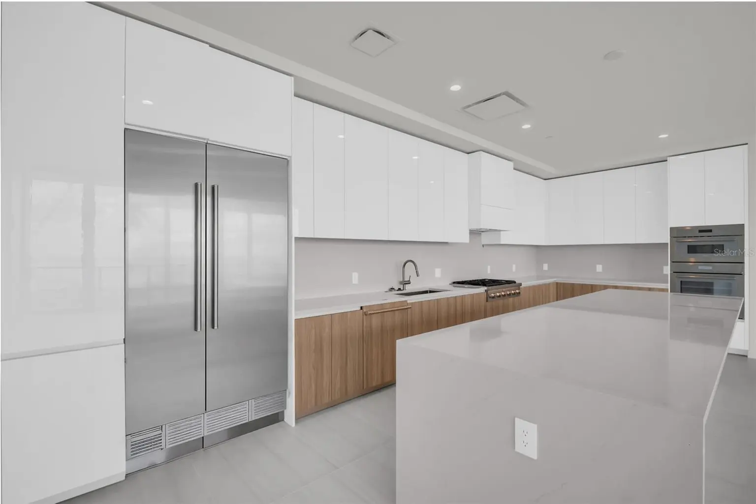 400 CENTRAL AVENUE #2705, ST PETERSBURG, FL, photo 10 of 17