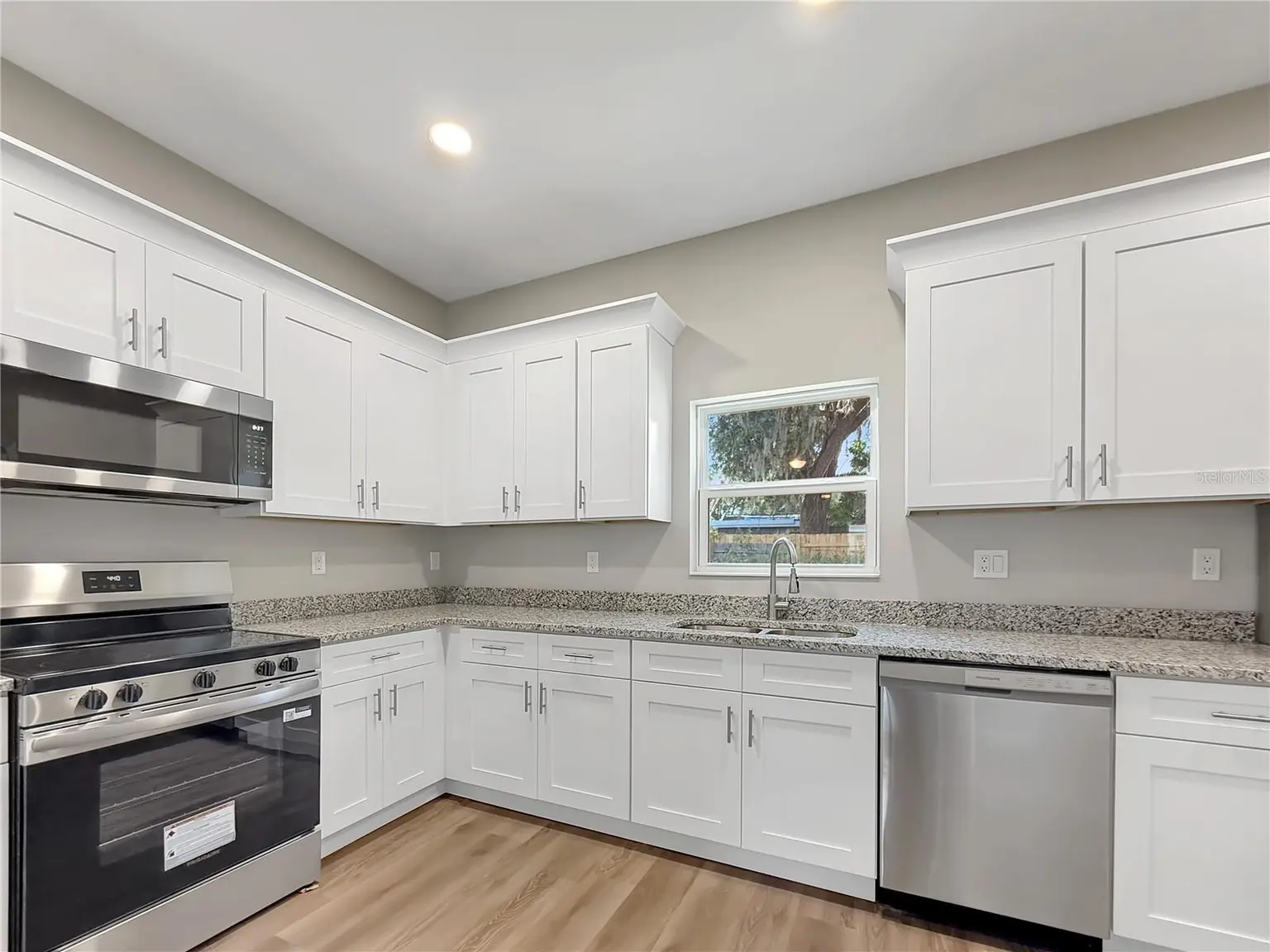 5020 FINDERS COURT, TAMPA, FL, photo 6 of 23