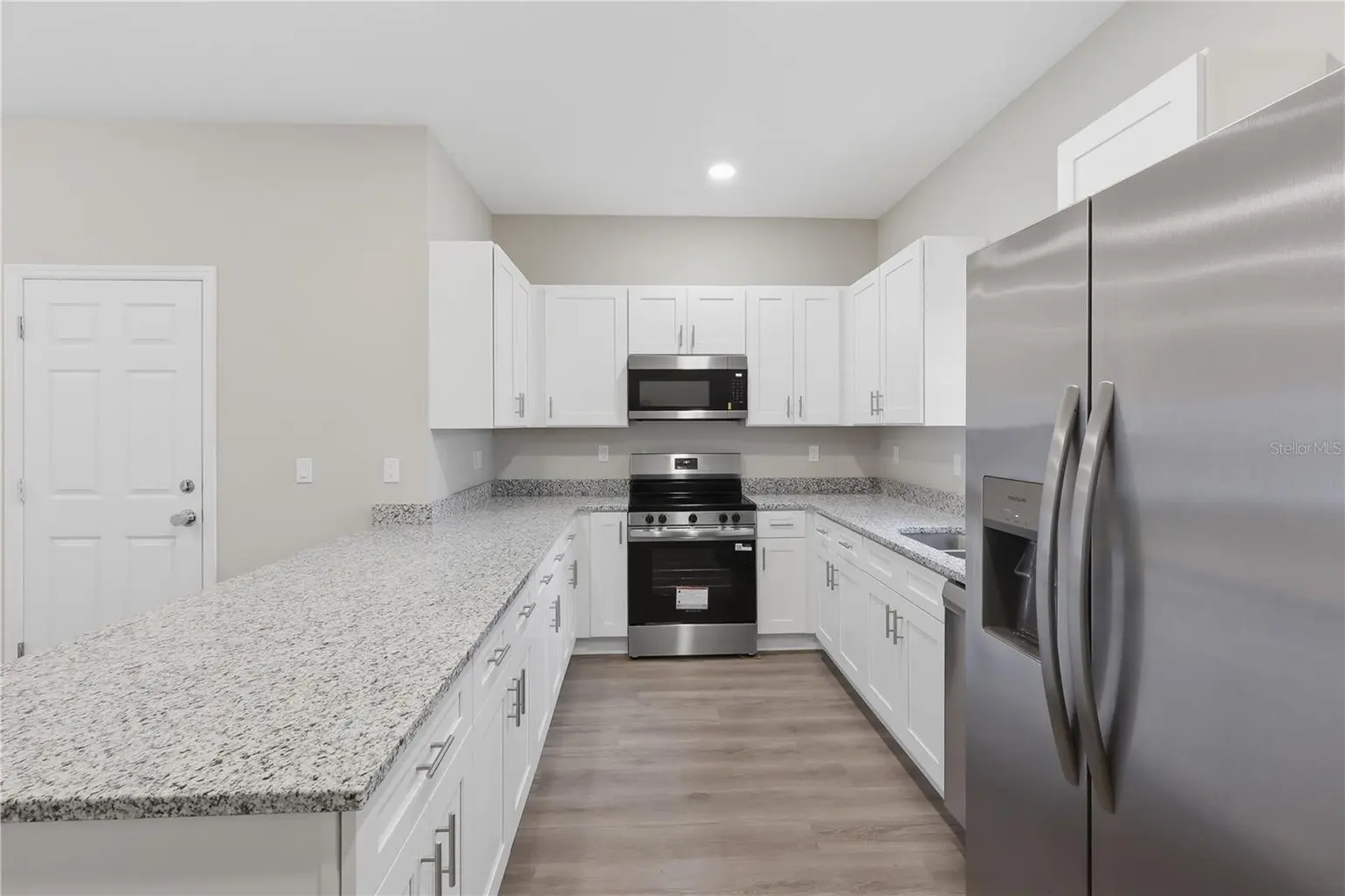 5029 FINDERS CT, TAMPA, FL, photo 5 of 16