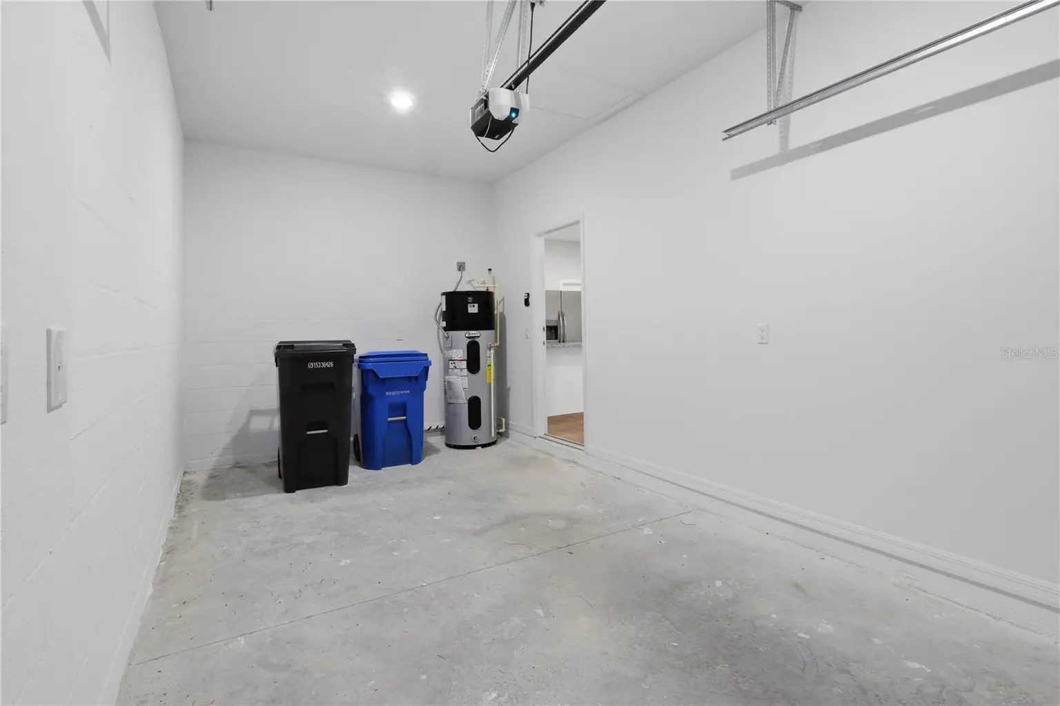 5029 FINDERS CT, TAMPA, FL, photo 14 of 16