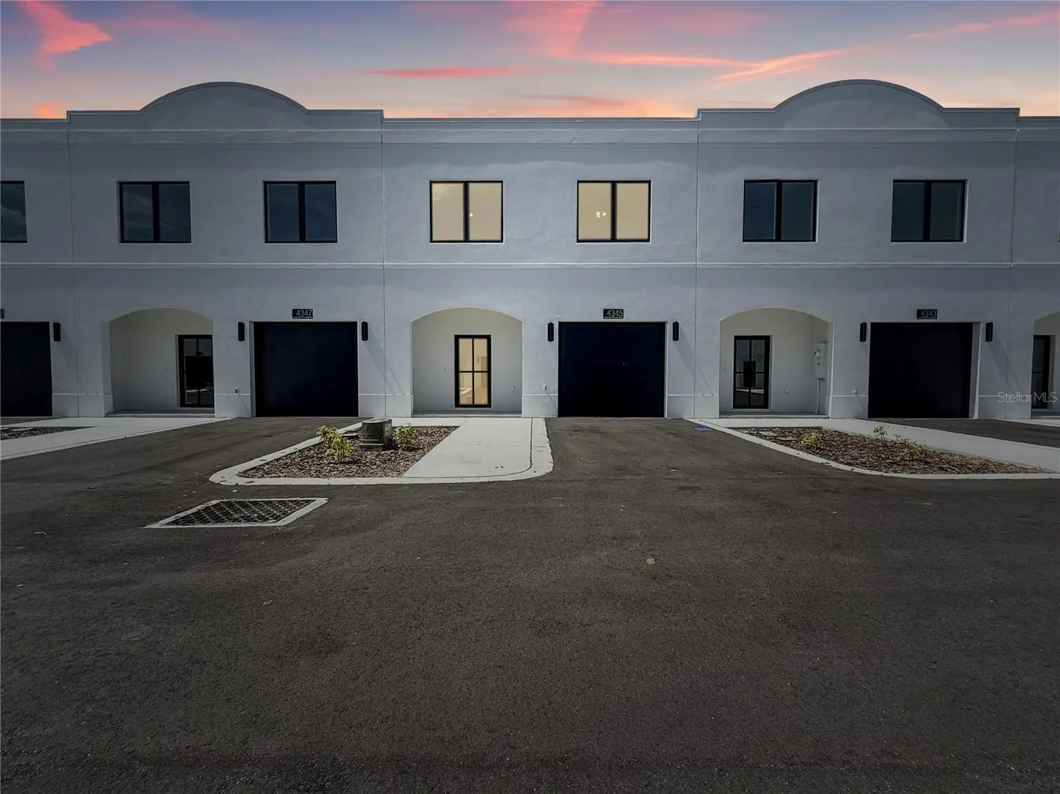 4345 CAMBIO GARDENS COURT, TAMPA, FL
