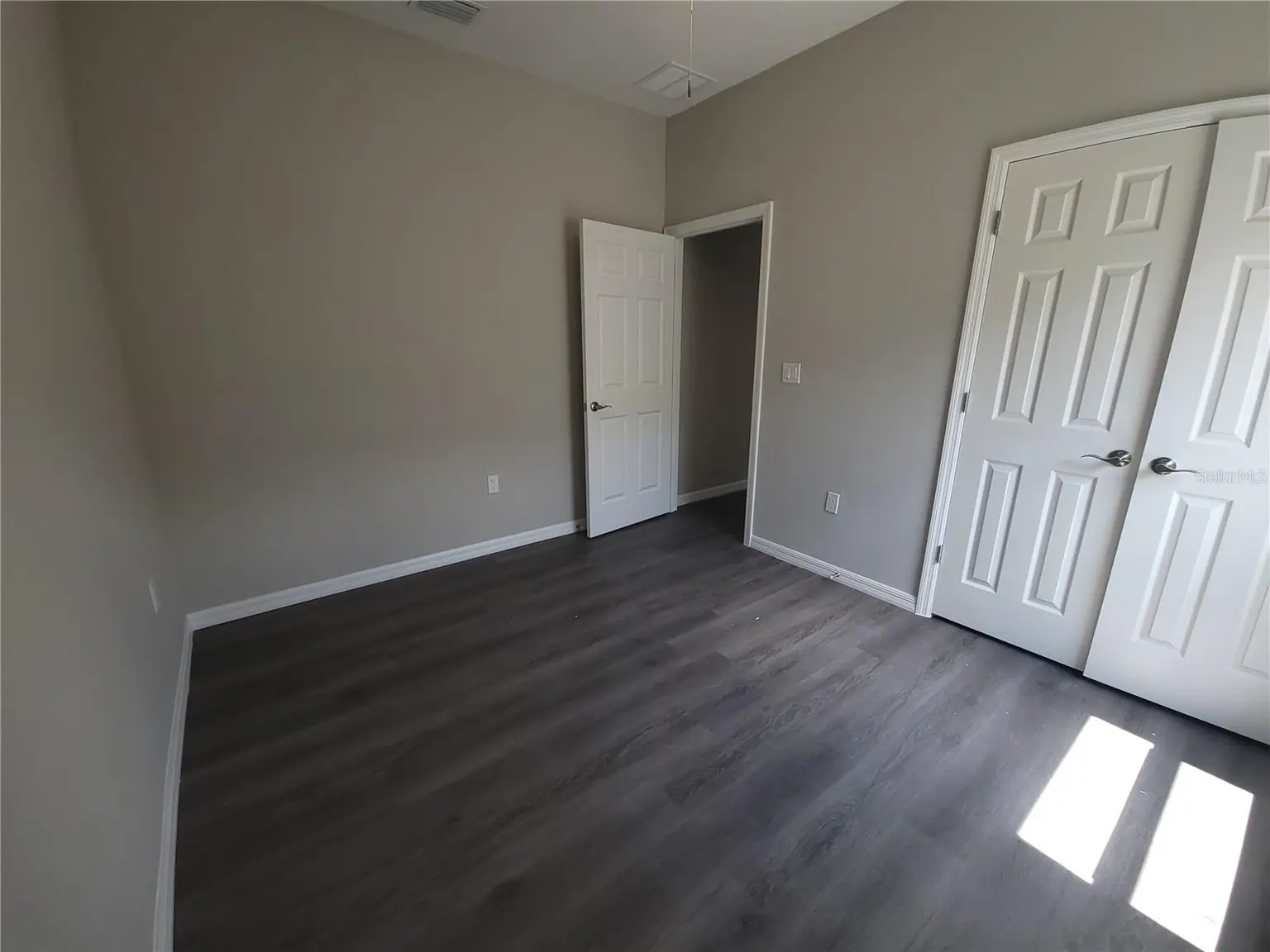 5025 FINDERS COURT, TAMPA, FL, photo 8 of 10