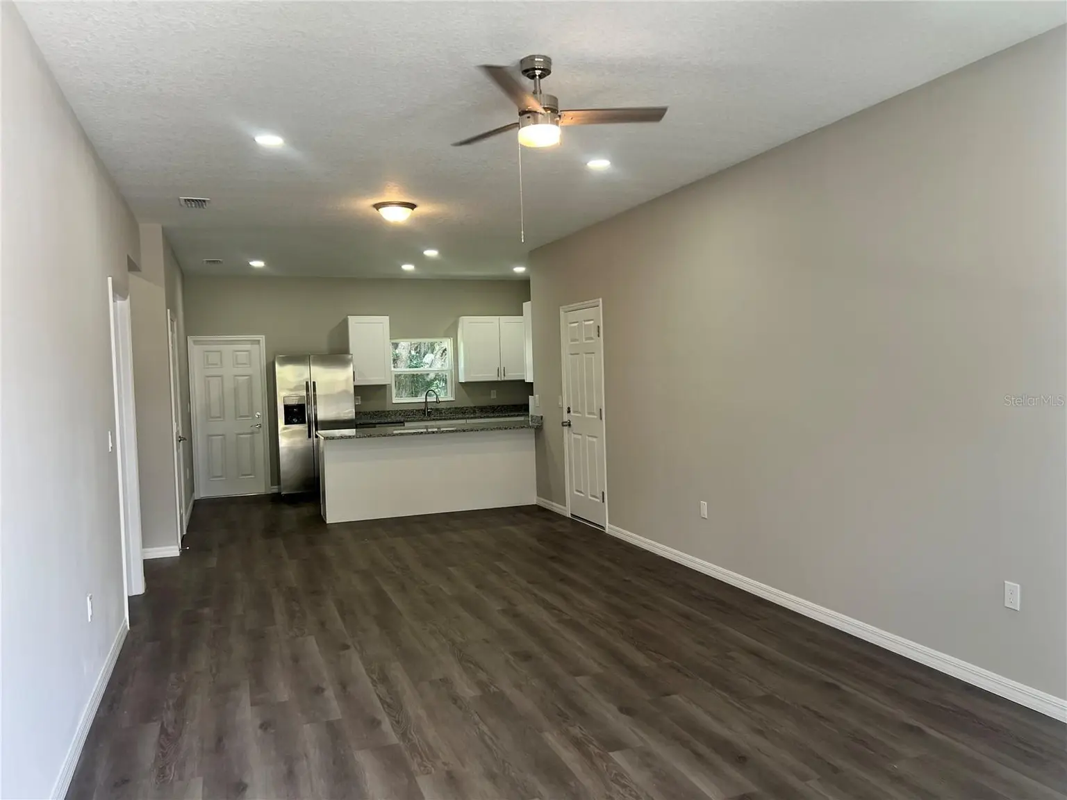 5008 FINDERS COURT, TAMPA, FL, photo 2 of 13
