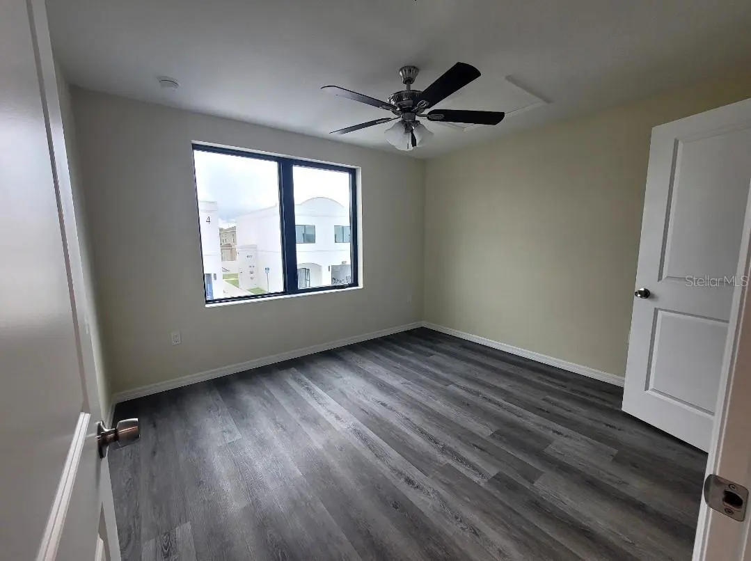 4351 CAMBIO GARDENS COURT, TAMPA, FL, photo 9 of 11