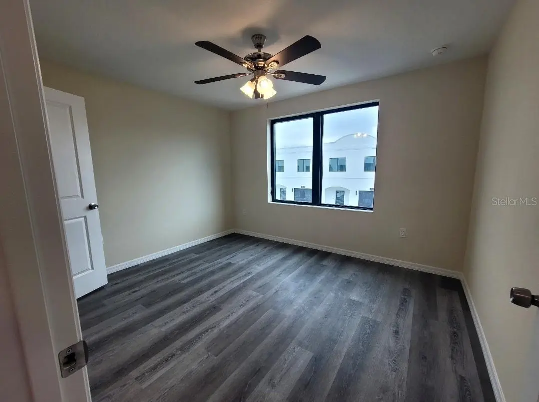 4351 CAMBIO GARDENS COURT, TAMPA, FL, photo 10 of 11